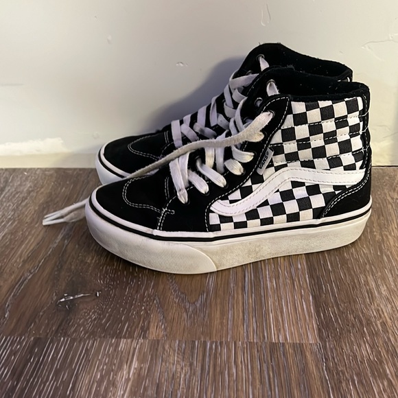 Girls black and white checkered vans size 2 - Picture 2 of 5
